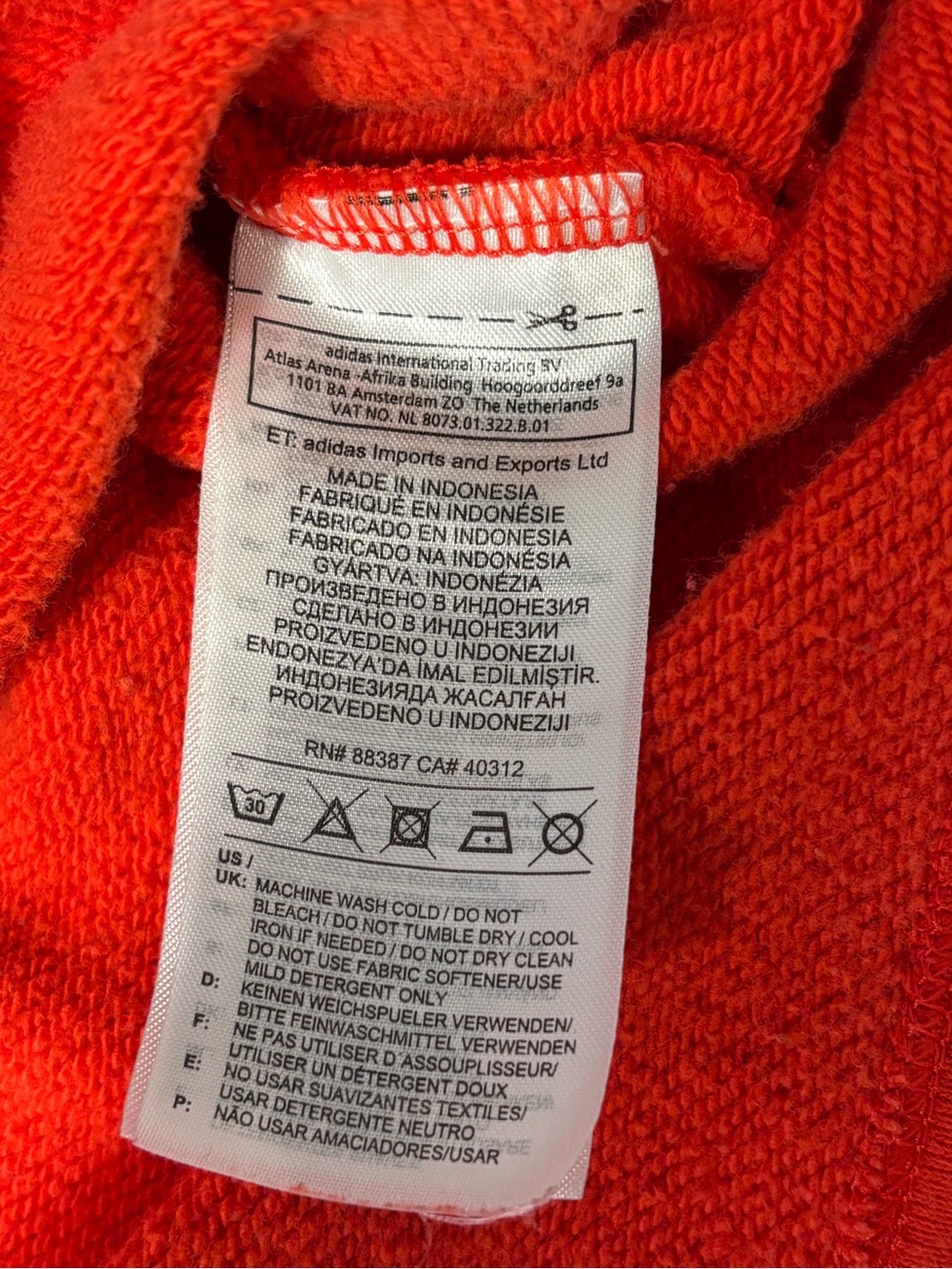 adidas Originals Vday Crew sweatshirt - Picture 9 of 10